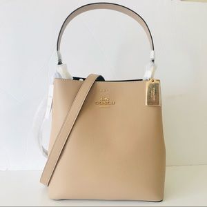 NWT Coach Town Bucket Bag Beige Leather Purse Taupe Oxblood